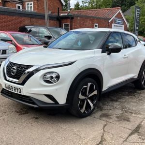 NISSAN JUKE 1.0 DiG-T N-Connecta 5dr